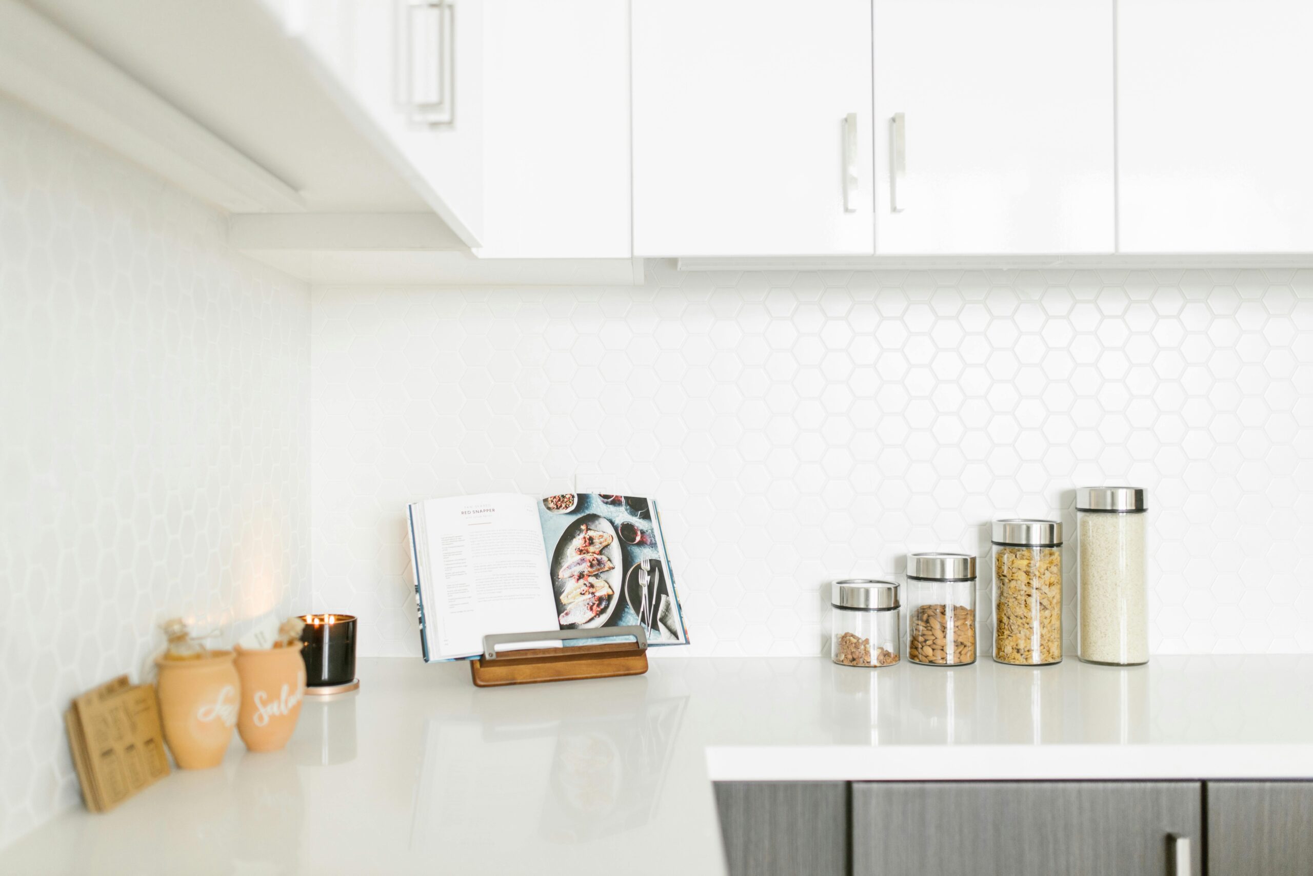 Dekton bänkskivor i badrum och kök – elegant, hållbart och lättskött